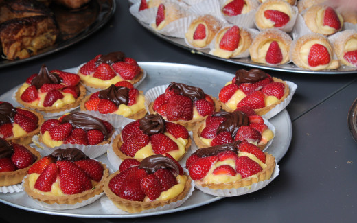 �1760018 �������(a): ����������:2560x1600